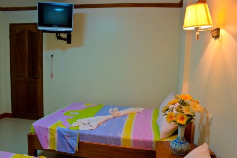 Sea Jewel Beach Resort Пуэрто-Галера Экстерьер фото