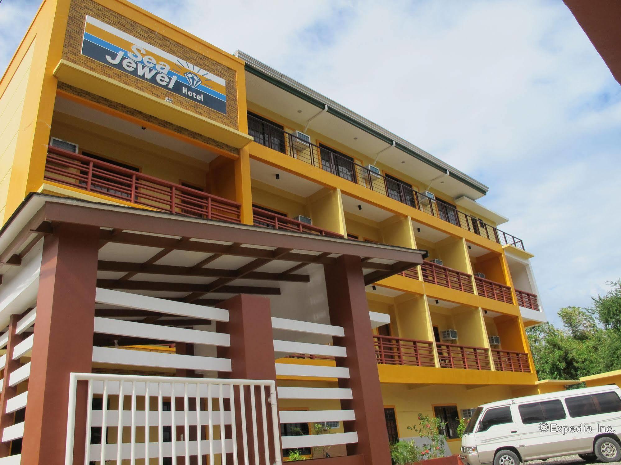 Sea Jewel Beach Resort Пуэрто-Галера Экстерьер фото